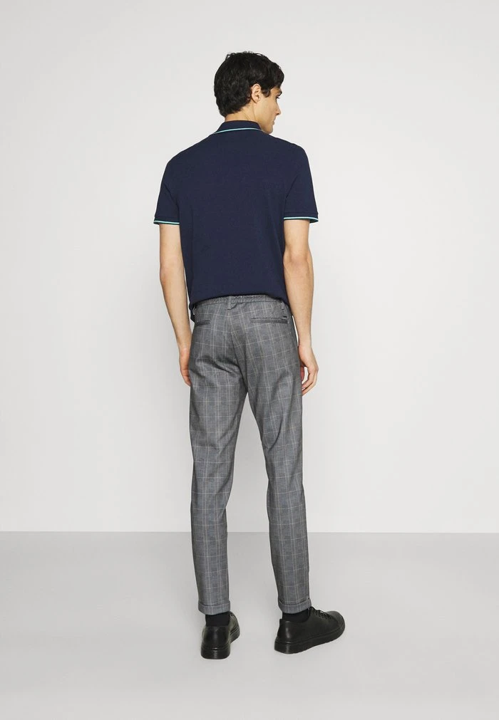 NEW EBERLEIN EXCLUSIV - Pantalon classique - grey INDICODE JEANS NEW EBERLEIN EXCLUSIV - Pantalon Classique - Grey -INDICODE Ventes 1395046e66fe4b73bc2b56cbedaaf387