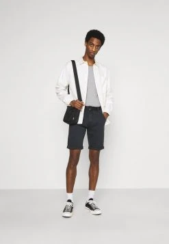 Promos INDICODE JEANS Boutique -INDICODE Ventes 20339ab52bab4a6498482a9c33653447