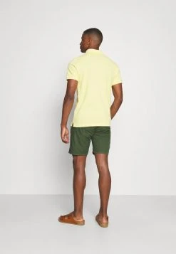 INDICODE JEANS STARK - Short - Army -INDICODE Ventes 41aabb473c5848cbaaf585f6bfe4d1b3