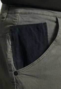 INDICODE JEANS ATHLONE PLUS - Short - Pewter -INDICODE Ventes 4e2279cecce241ba99fe41da3fd4058e