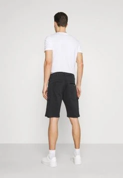 INDICODE JEANS ATHLONE - Short - Black 2 INDICODE JEANS ATHLONE - Short - Black -INDICODE Ventes 5762e9c8978c4800a7a19ce6334838a2