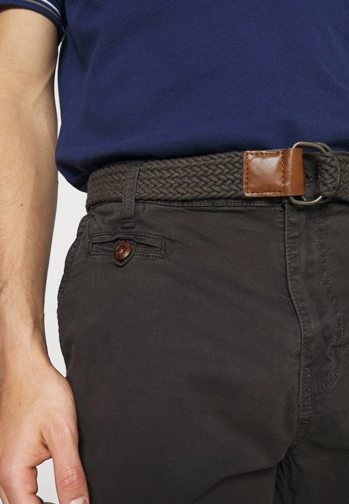 CONER - Short - raven INDICODE JEANS CONER - Short - Raven -INDICODE Ventes 62d90de322044c5485969319dc68f673