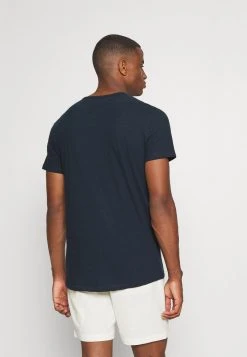 INDICODE JEANS COHEN - T-shirt Basique - Navy -INDICODE Ventes 64e75f83f70a461d9e8765dbda1938a3