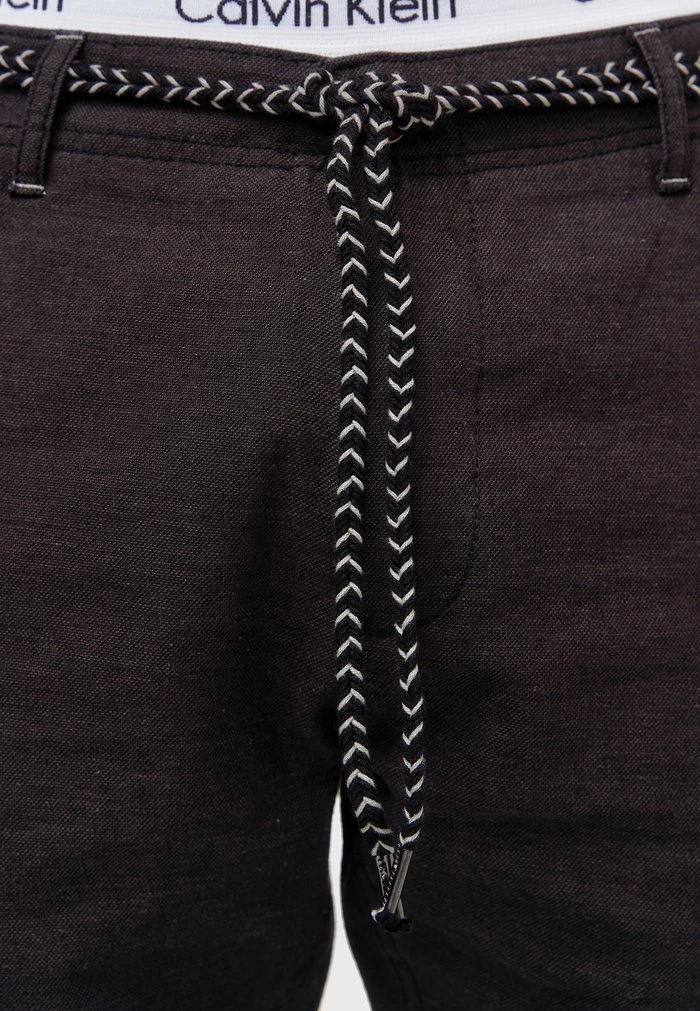 BOOTH - Pantalon cargo - black INDICODE JEANS BOOTH - Pantalon Cargo - Black -INDICODE Ventes 85d58a9033714a3caeb3b43ae73b21b7