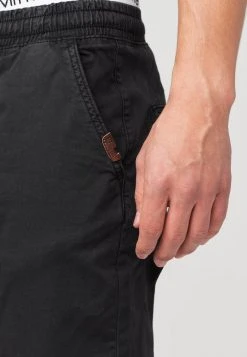 INDICODE JEANS FIELDS - Pantalon Classique - Black -INDICODE Ventes 899c4810d8804481953416bdf11f4dc0