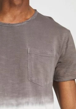 INDICODE JEANS HESS - T-shirt Imprimé - Pewter -INDICODE Ventes 9406e251109a4903a0ca550c77606e50