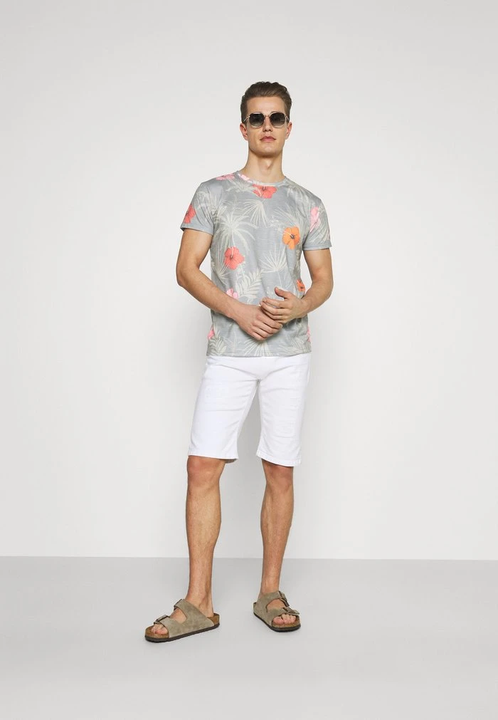 CADIZ BRILIANT - T-shirt imprimé - light grey INDICODE JEANS CADIZ BRILIANT - T-shirt Imprimé - Light Grey -INDICODE Ventes 96928ab663be401e95de7478dcb1f82a