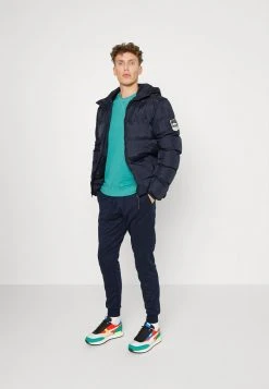 INDICODE JEANS HOOVER - Veste D'hiver - Navy 7 INDICODE JEANS HOOVER - Veste D'hiver - Navy -INDICODE Ventes 97d495b3dd614c98968ccaf88f5d5eba