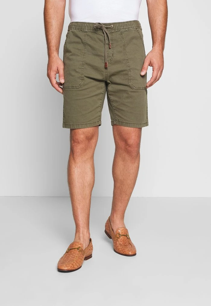 INDICODE JEANS THISTED - Short - Dark Green 1 INDICODE JEANS THISTED - Short - Dark Green