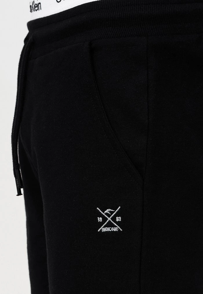 ECKERD - Short - black INDICODE JEANS ECKERD - Short - Black -INDICODE Ventes b3715cc6518c44a7893d0a5244fdc2d4