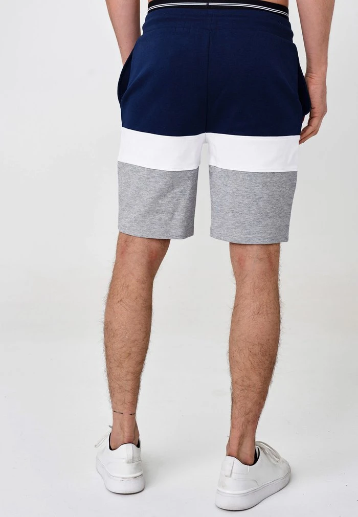 PAUL - Short - navy INDICODE JEANS PAUL - Short - Navy -INDICODE Ventes b3c0bf122f3b4d408ac83ba758895df2