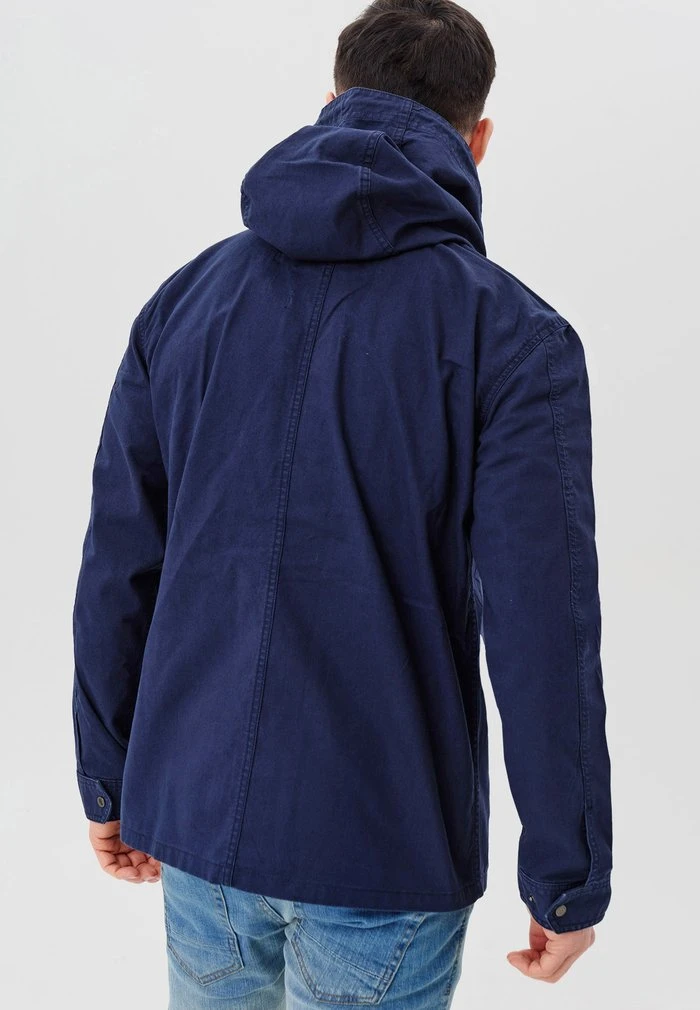 LOUGH - Veste légère - navy INDICODE JEANS LOUGH - Veste Légère - Navy -INDICODE Ventes b93f5ceccd05475aae8a99ddfab6ce05