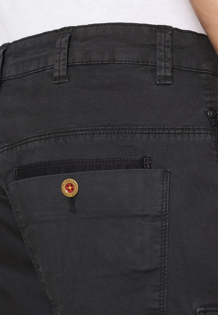 ATHLONE - Short - black INDICODE JEANS ATHLONE - Short - Black -INDICODE Ventes bfac705330e64c81925e671ea73830fd