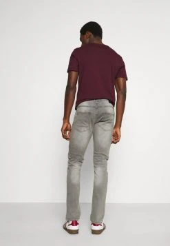 INDICODE JEANS CULPEPER - Jean Droit - Light Grey -INDICODE Ventes c0602dac4c83455d937a2df13722ce2f