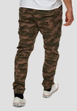 INDICODE JEANS LEVI - Pantalon Cargo - Dark Green -INDICODE Ventes c273f34dd436419c8d301b7ed34cfa20