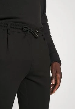INDICODE JEANS EBERLEIN WITH ROLLED UP - Pantalon Classique - Black 9 INDICODE JEANS EBERLEIN WITH ROLLED UP - Pantalon Classique - Black -INDICODE Ventes dc0bbc3e903f403ca9db984905c261c8