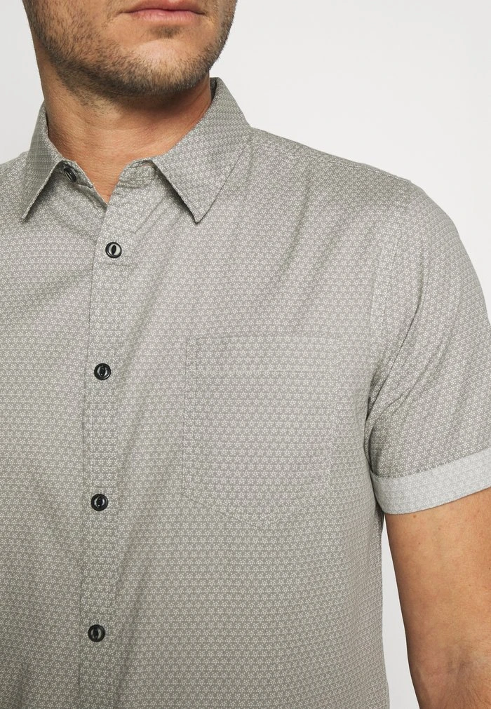 TRISTIN - Chemise - grey INDICODE JEANS TRISTIN - Chemise - Grey -INDICODE Ventes e09b5a5352154759b0a2d42c1debd00a