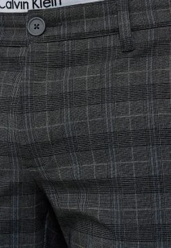 INDICODE JEANS AALBORG - Short - Check -INDICODE Ventes e7b0b2f9b4a14880bd0434e56e41e97d