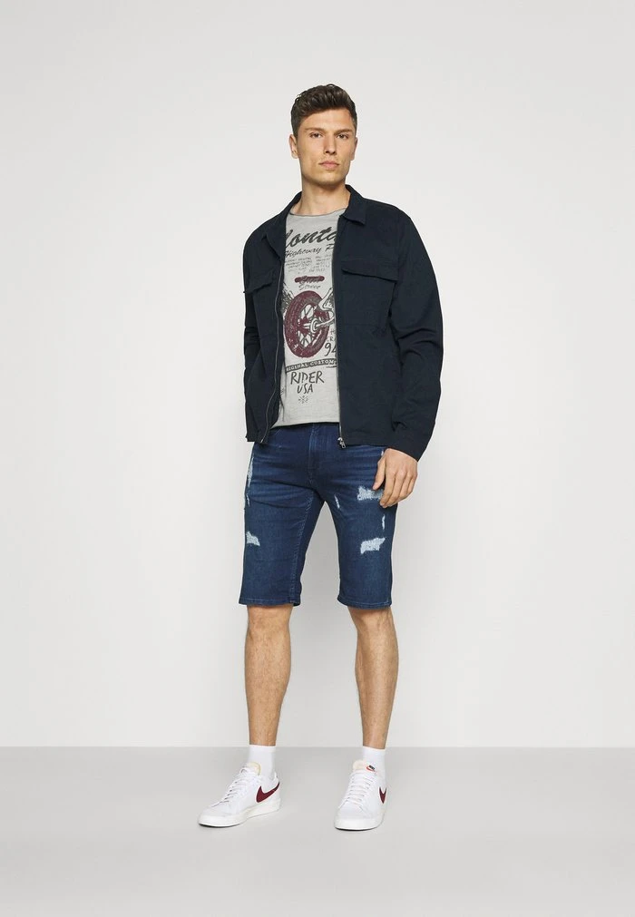 COMMERCIAL KEN HOLES - Short en jean - blue INDICODE JEANS COMMERCIAL KEN HOLES - Short En Jean - Blue -INDICODE Ventes ed8852d914774f61970160a0e20aa4a8